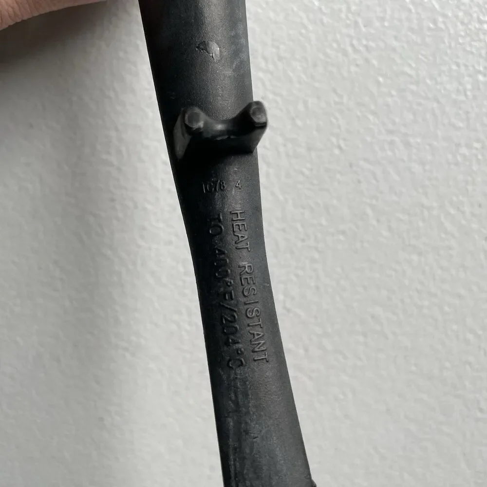Rubbermaid Black Nylon Turner Spatula Rubber Hand Grip Kitchen Cooking Utensil